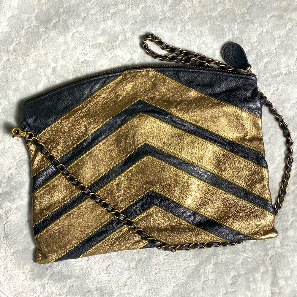 Vintage Helena De Natalio Metallic Gold Black Crinkled Leather Clutch Crossbody - Picture 5 of 13